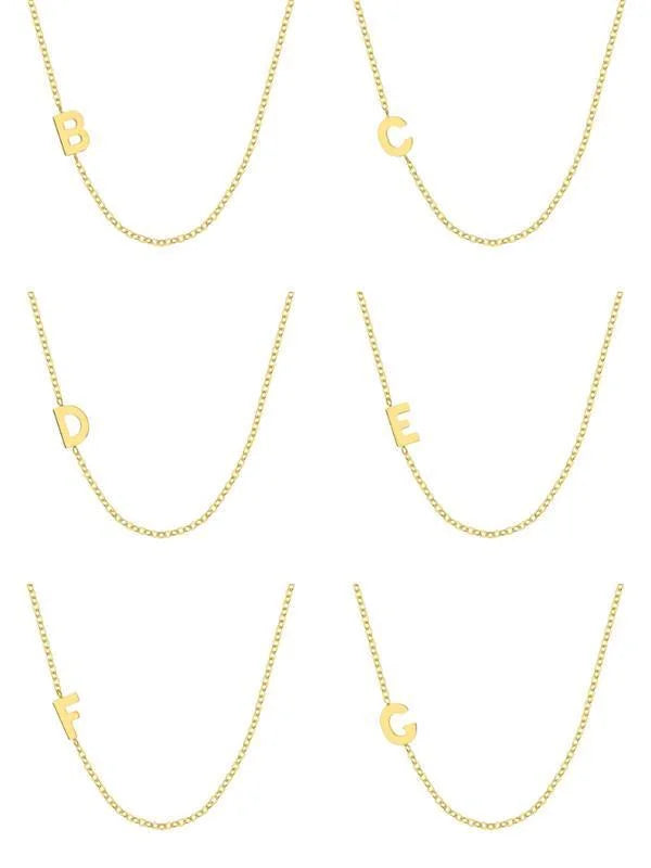 Colar de Letra Lateral Personalizado - Banhado a Ouro